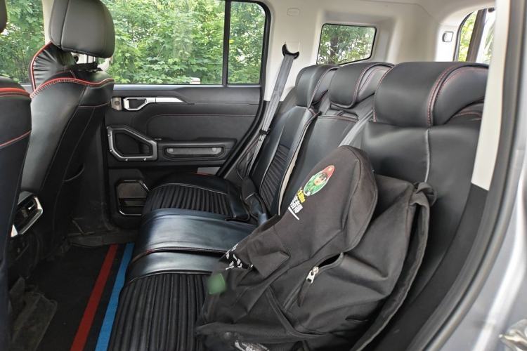 Used JETOUR Traveler 2023 2.0T All-Wheel-Drive CrossPRO Left Rear Seat