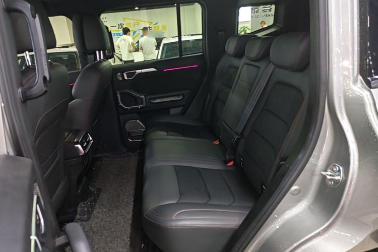 Used JETOUR Traveler 2023 2.0T All-Wheel Drive CrossPRO+ Left Rear Seat
