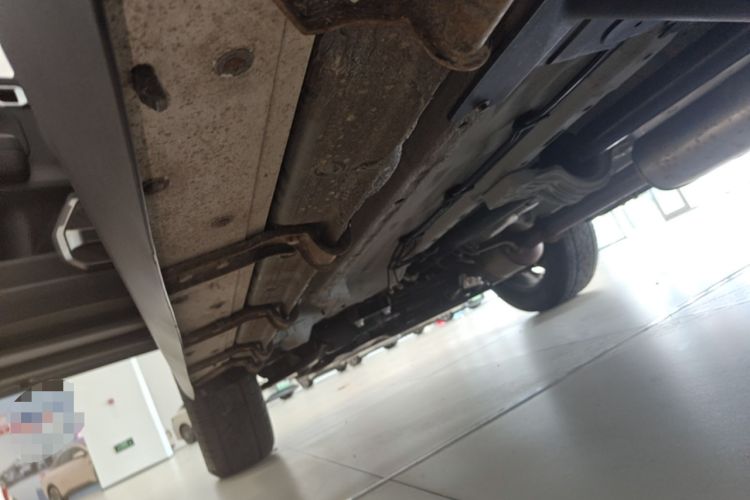 Used JETOUR Traveler 2023 2.0T All-Wheel Drive CrossPRO+ Left Side Sill