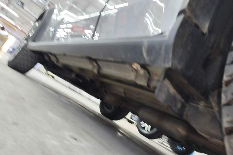 Used JETOUR Traveler 2023 1.5T Two-Wheel Drive Discovery PRO Left Side Sill