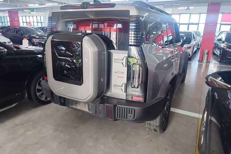 Used JETOUR Traveler 2023 2.0T All-Wheel-Drive CrossPRO Rear Right 45 Deg
