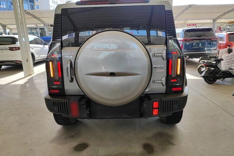 Used JETOUR Traveler 2023 2.0T Four-Wheel Drive Conqueror Rear