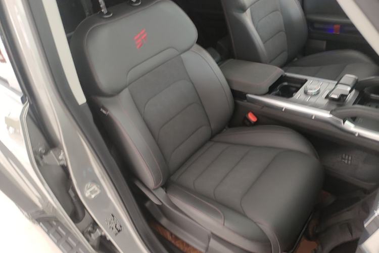 Used JETOUR Traveler 2023 2.0T All-Wheel-Drive CrossPRO Right Front Seat