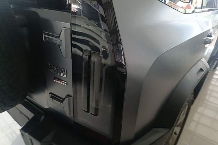 Used JETOUR Traveler 2023 2.0T Four-Wheel Drive Conqueror Right Rear Taillight