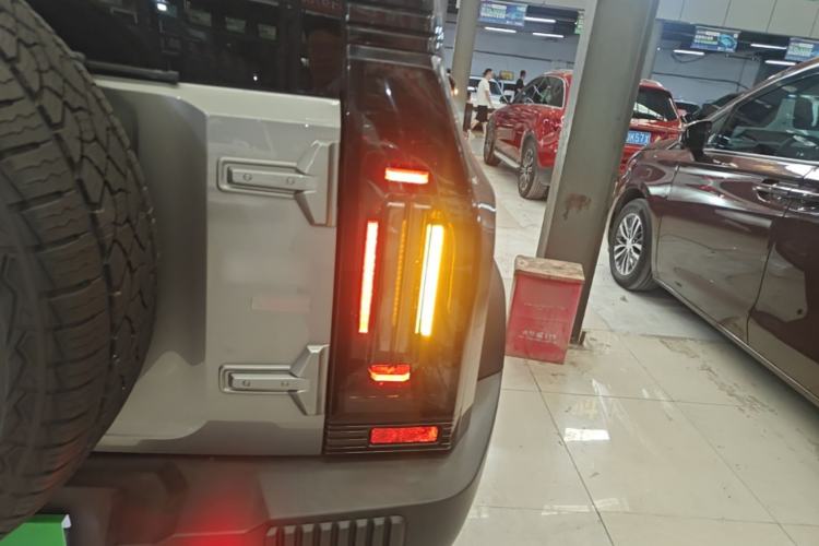 Used JETOUR Traveler 2023 2.0T All-Wheel Drive Conquer PRO Right Rear Taillight