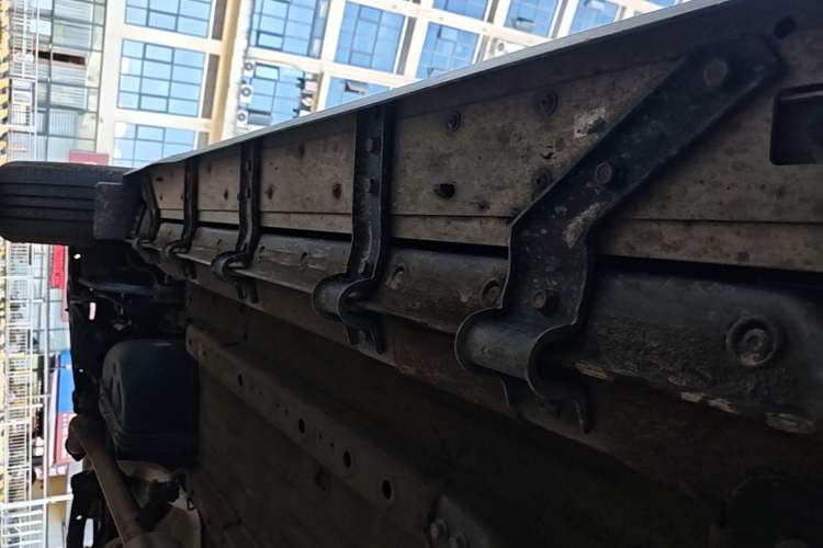Used JETOUR Traveler 2023 1.5T Two-Wheel Drive Discovery PRO Right Side Sill
