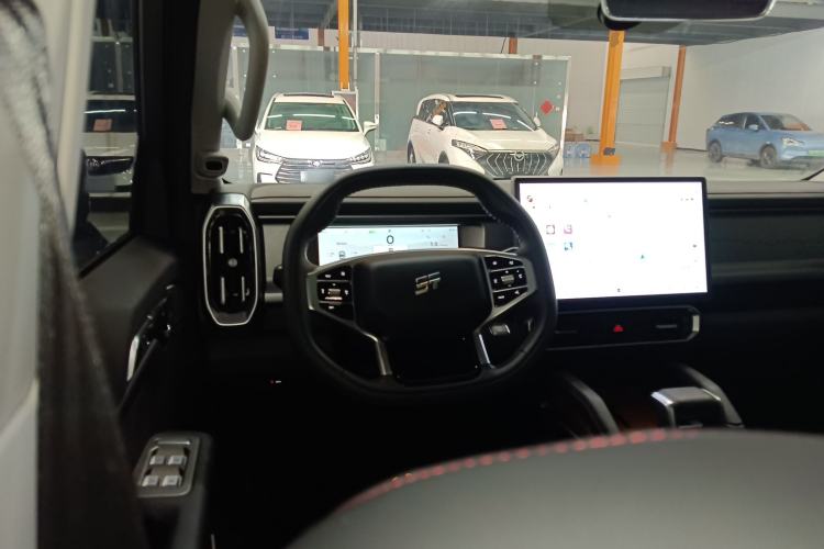Used JETOUR Traveler 2023 1.5T Two-Wheel Drive Discovery PRO Steering Wheel