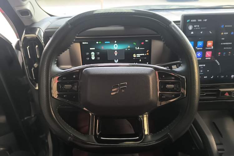 Used JETOUR Traveler 2023 2.0T All-Wheel Drive Conquer PRO Steering Wheel