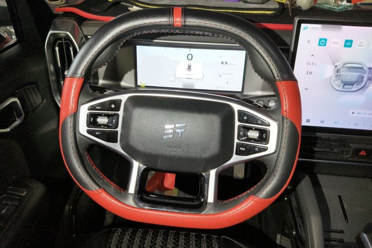 Used JETOUR Traveler 2023 1.5T Two-Wheel Drive Discovery PRO Steering Wheel