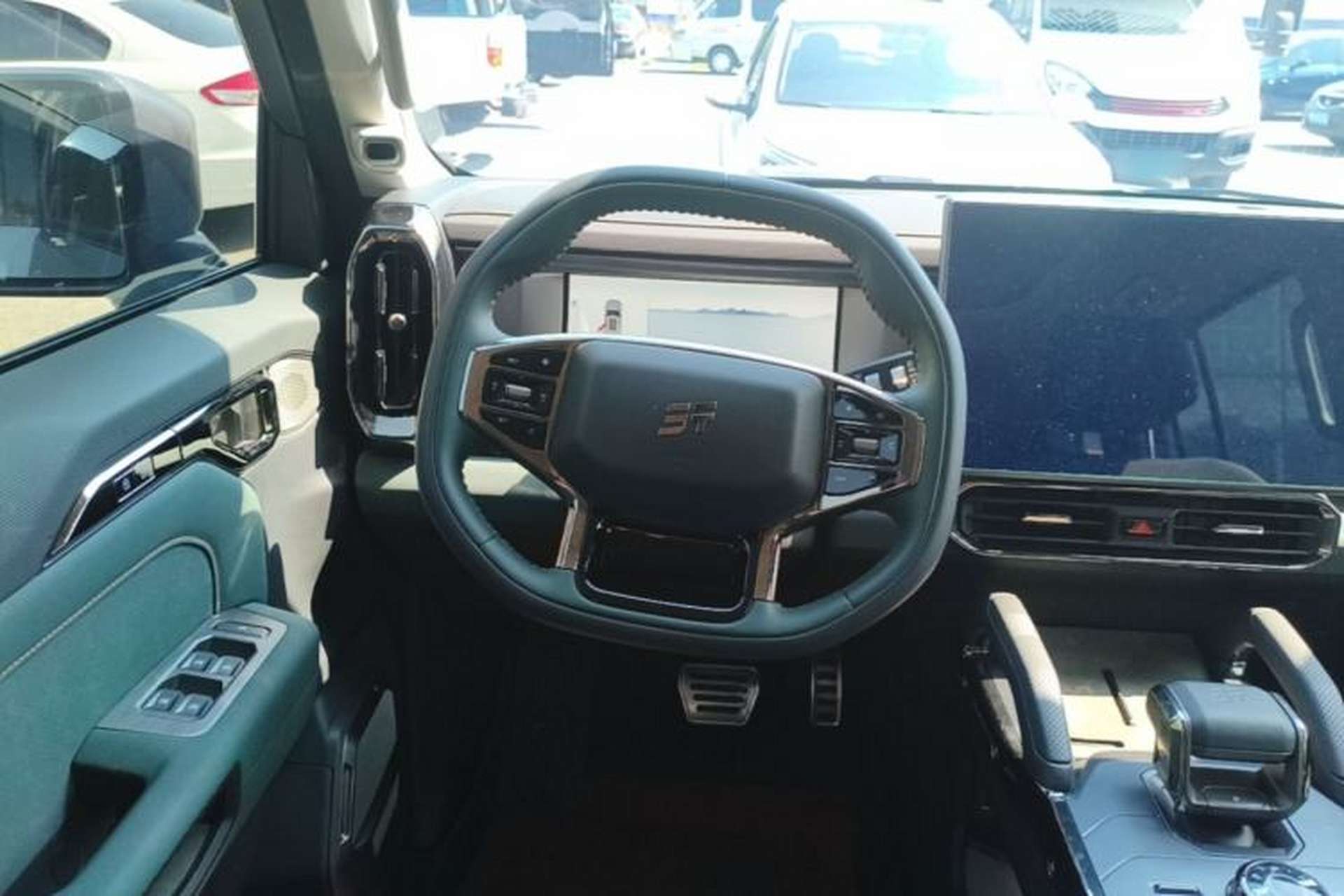 Used JETOUR Traveler 2023 2.0T All-Wheel-Drive CrossPRO Steering Wheel