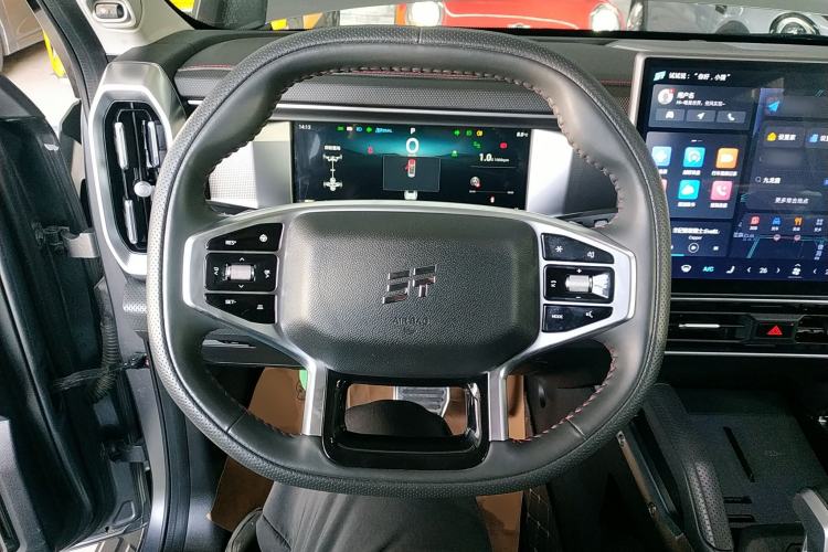 Used JETOUR Traveler 2023 2.0T All-Wheel-Drive CrossPRO Steering Wheel