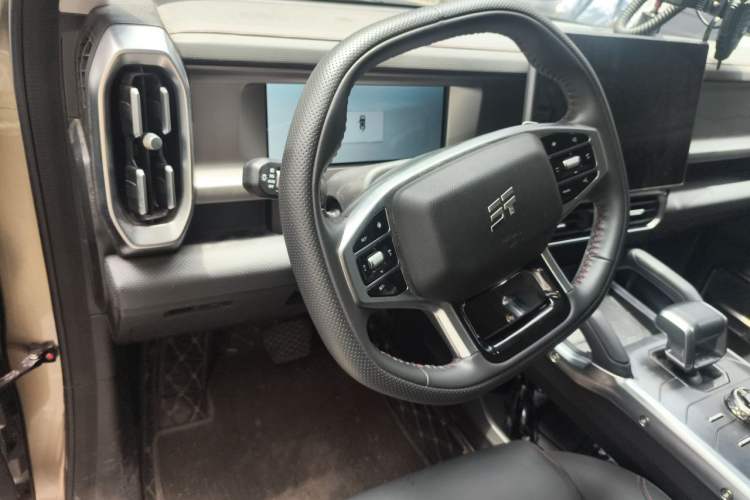 Used JETOUR Traveler 2023 2.0T All-Wheel-Drive Crosser Steering Wheel