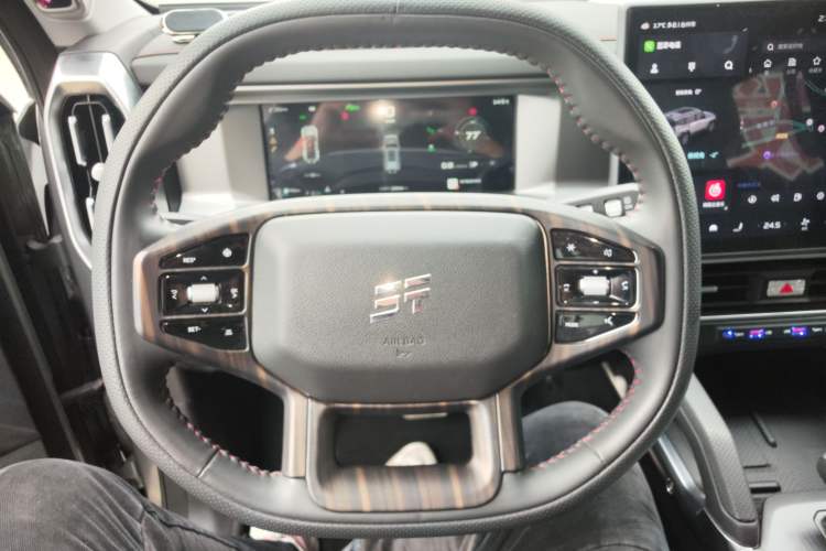 Used JETOUR Traveler 2023 2.0T All-Wheel-Drive CrossPRO Steering Wheel