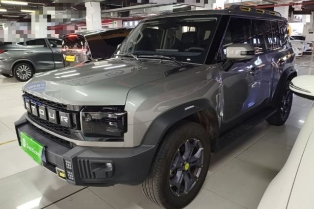 JETOUR Traveler 2023 2.0T All-Wheel-Drive Crosser usado