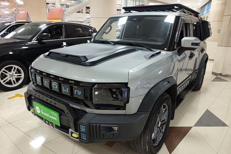 JETOUR Traveler 2023 2.0T All-Wheel-Drive CrossPRO