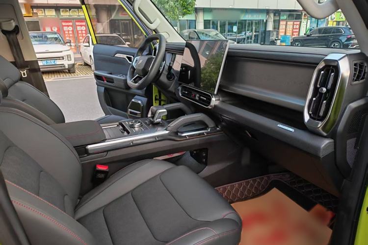 Used JETOUR Traveler 2023 1.5T Two-Wheel Drive Discovery PRO Interior 5