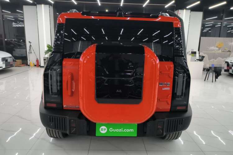 Used JETOUR Traveler 2023 2.0T All-Wheel-Drive CrossPRO Exterior 4