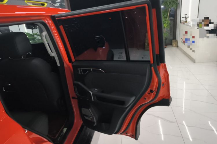 Used JETOUR Traveler 2023 2.0T All-Wheel-Drive CrossPRO Interior 6