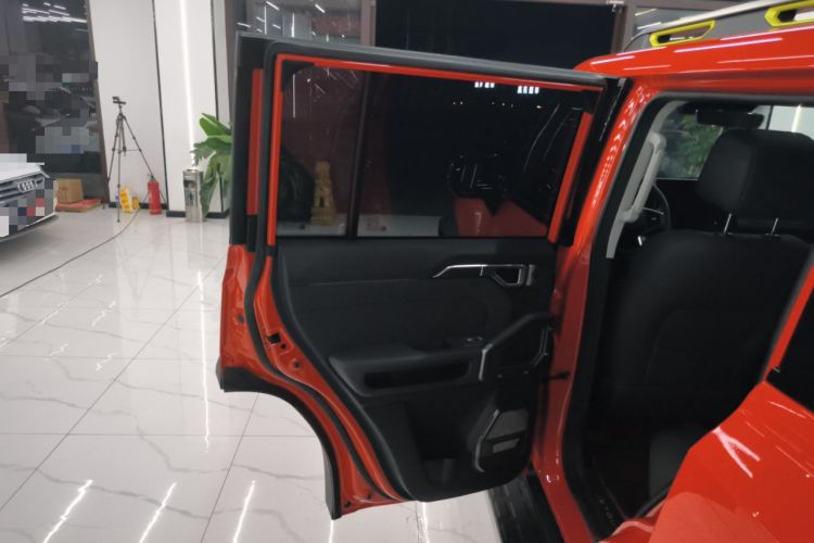 Used JETOUR Traveler 2023 2.0T All-Wheel-Drive CrossPRO Interior 8