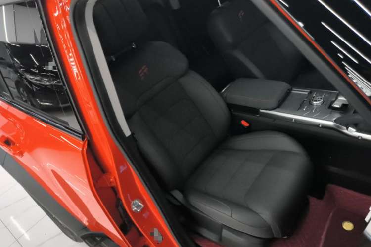 Used JETOUR Traveler 2023 2.0T All-Wheel-Drive CrossPRO Right Front Seat