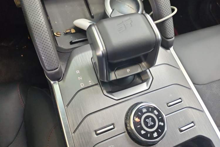 Used JETOUR Traveler 2023 2.0T All-Wheel Drive CrossPRO+ Gear Lever