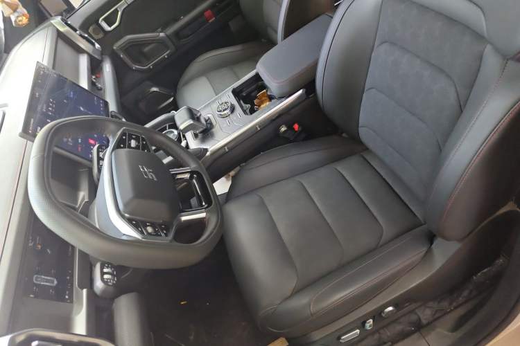 Used JETOUR Traveler 2023 2.0T All-Wheel Drive CrossPRO+ Left Front Seat