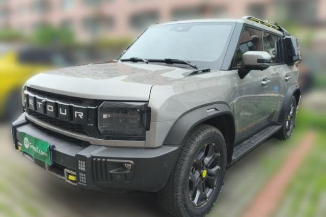 Used JETOUR Traveler 2023 2.0T All-Wheel Drive CrossPRO+
