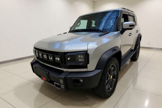 JETOUR Traveler 2023 2.0T All-Wheel-Drive CrossPRO с пробегом