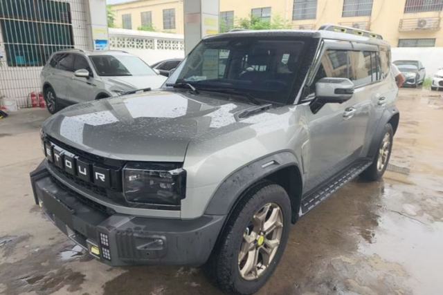 Used JETOUR Traveler 2023 2.0T Four-Wheel Drive Conqueror
