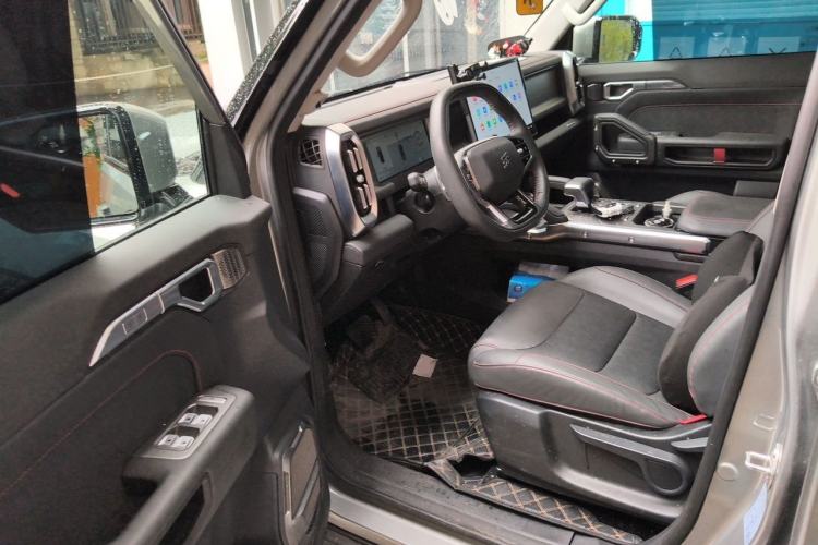 Used JETOUR Traveler 2023 1.5T Two-Wheel Drive Discovery PRO Driver Seat