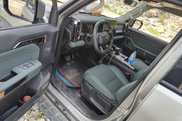 Used JETOUR Traveler 2023 1.5T Two-Wheel Drive Discovery PRO Driver Seat