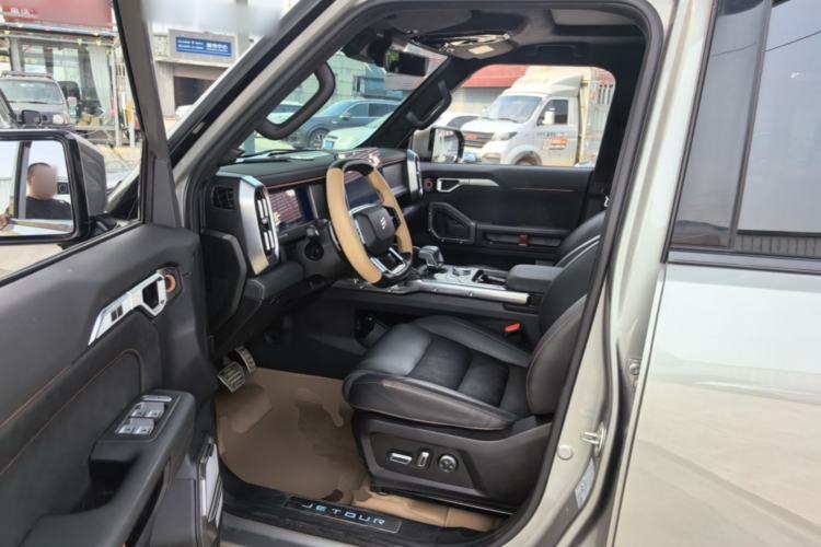 Used JETOUR Traveler 2023 2.0T All-Wheel-Drive CrossPRO Driver Seat