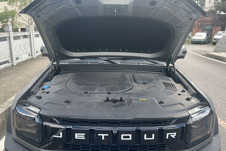 Used JETOUR Traveler 2023 1.5T Two-Wheel Drive Discovery PRO Engine Bay