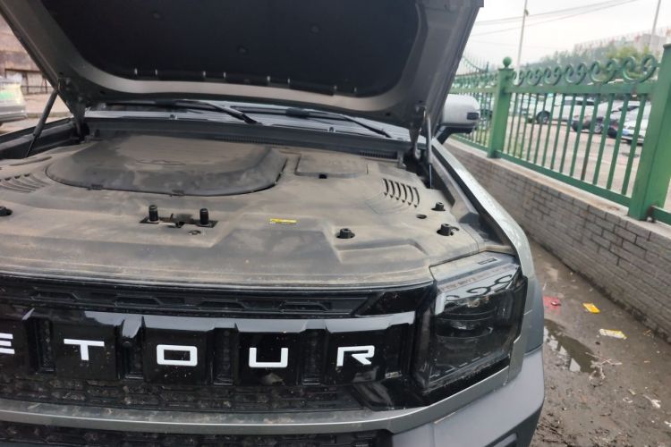 Used JETOUR Traveler 2023 1.5T Two-Wheel Drive Discovery PRO Engine Bay Left