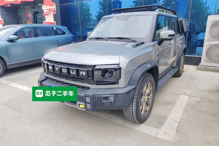 JETOUR Traveler 2023 2.0T Four-Wheel Drive Conqueror