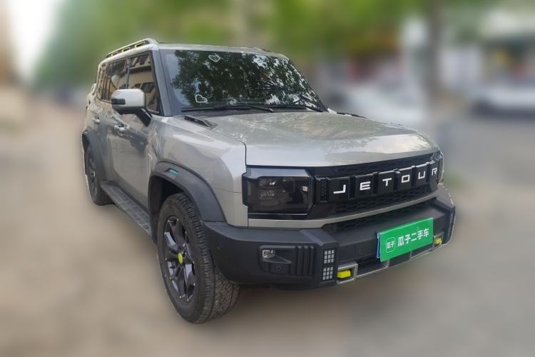 Used JETOUR Traveler 2023 2.0T All-Wheel Drive CrossPRO+ Exterior 2