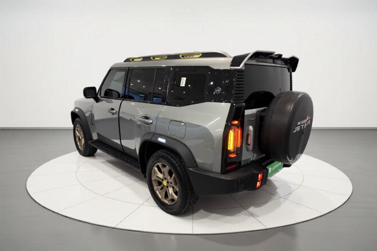 Used JETOUR Traveler 2023 2.0T All-Wheel Drive Conquer PRO Exterior 2