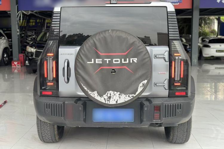 Used JETOUR Traveler 2023 2.0T All-Wheel Drive Conquer PRO Exterior 5