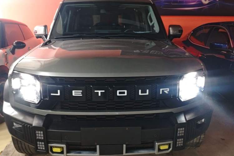 Used JETOUR Traveler 2023 1.5T Two-Wheel Drive Discovery PRO Front