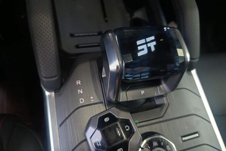 Used JETOUR Traveler 2023 2.0T All-Wheel Drive Conquer PRO Gear Lever