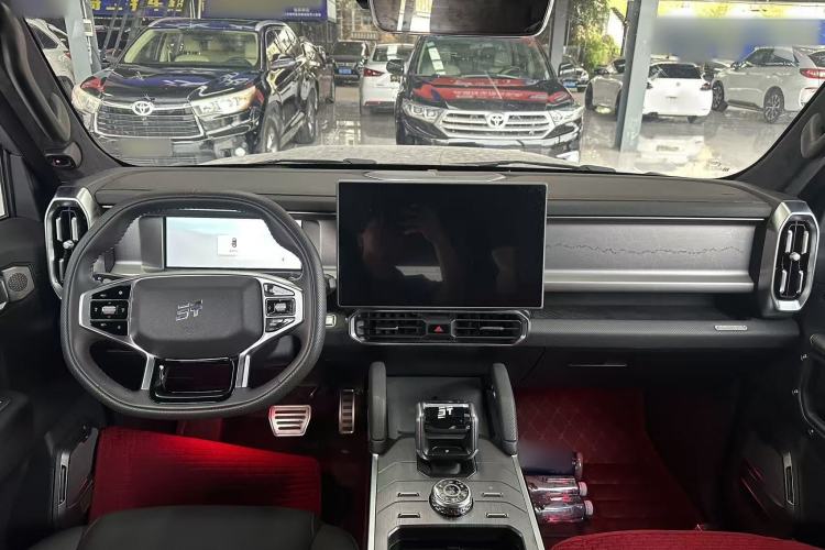 Used JETOUR Traveler 2023 2.0T All-Wheel Drive Conquer PRO Interior 1