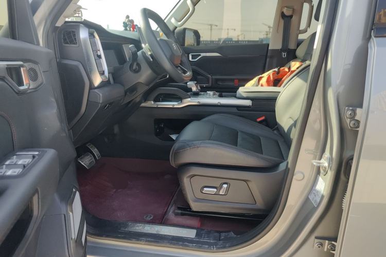 Used JETOUR Traveler 2023 2.0T Four-Wheel Drive Conqueror Left Front Seat