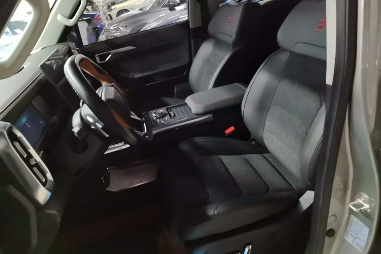 Used JETOUR Traveler 2023 2.0T Four-Wheel Drive Conqueror Left Front Seat