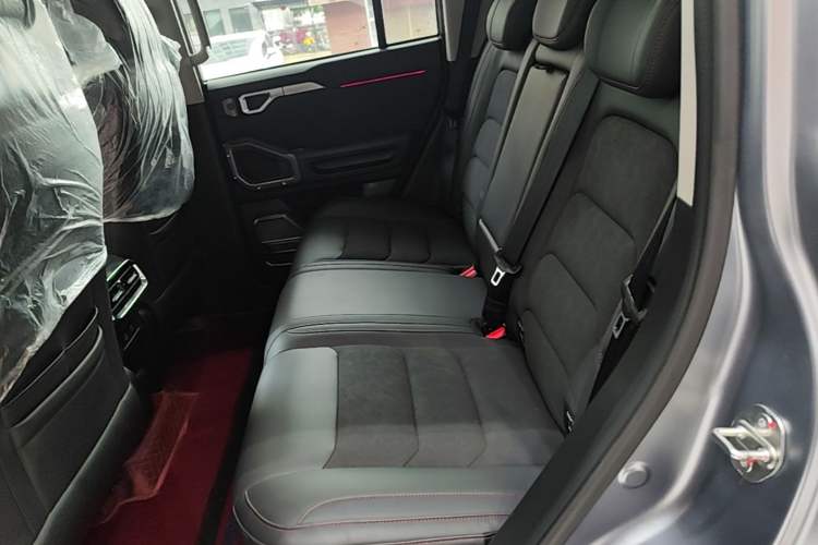 Used JETOUR Traveler 2023 2.0T All-Wheel-Drive CrossPRO Left Rear Seat