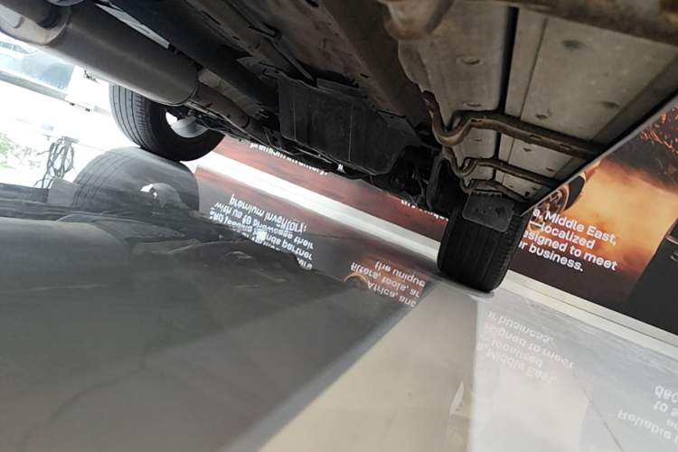 Used JETOUR Traveler 2023 2.0T All-Wheel-Drive CrossPRO Left Side Sill