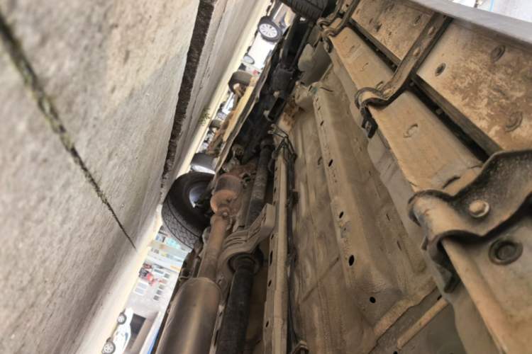 Used JETOUR Traveler 2023 2.0T All-Wheel-Drive CrossPRO Left Side Sill