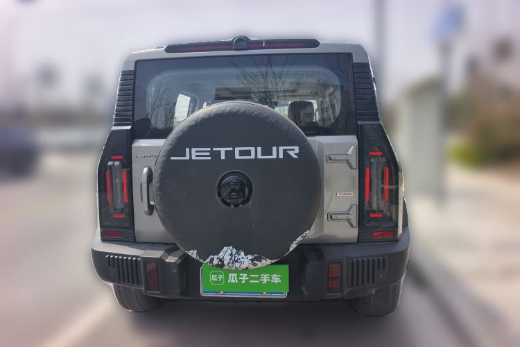 Used JETOUR Traveler 2023 2.0T Four-Wheel Drive Conqueror Rear