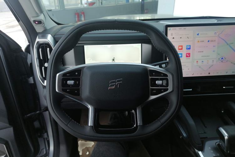 Used JETOUR Traveler 2023 2.0T All-Wheel-Drive CrossPRO Steering Wheel