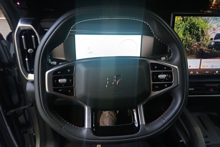Used JETOUR Traveler 2023 2.0T All-Wheel Drive Conquer PRO Steering Wheel