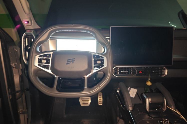 Used JETOUR Traveler 2023 2.0T All-Wheel-Drive CrossPRO Steering Wheel